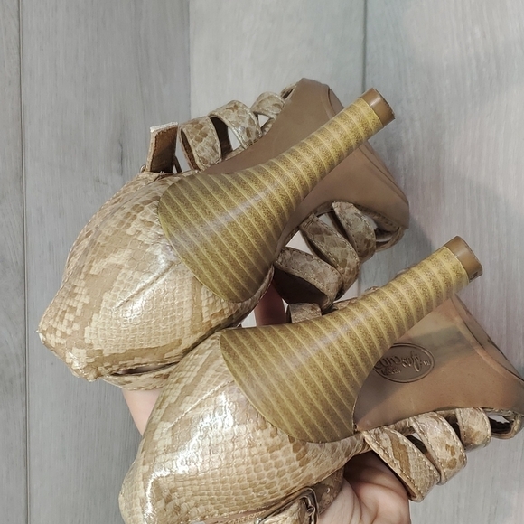 Euro By Sofft Womens Nanette Ankle Strap Heels Leather Comfort shoes sz 6M - Picture 6 of 13